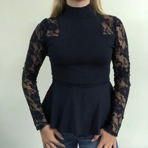 INC International Concepts long sleeve laced
